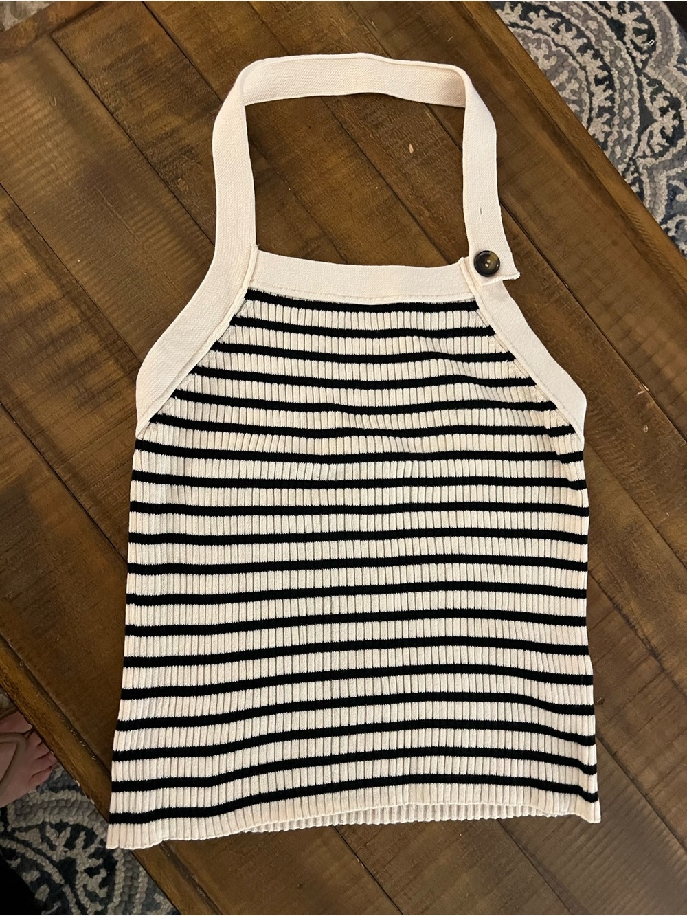 NWOT Sanctuary ribbed halter sweater size S